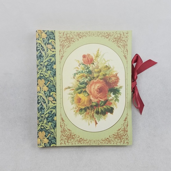 Blushing Rose Publishin Other - NEW VICTORIAN PHOTO ALBUM Posy Roses Scapbook
